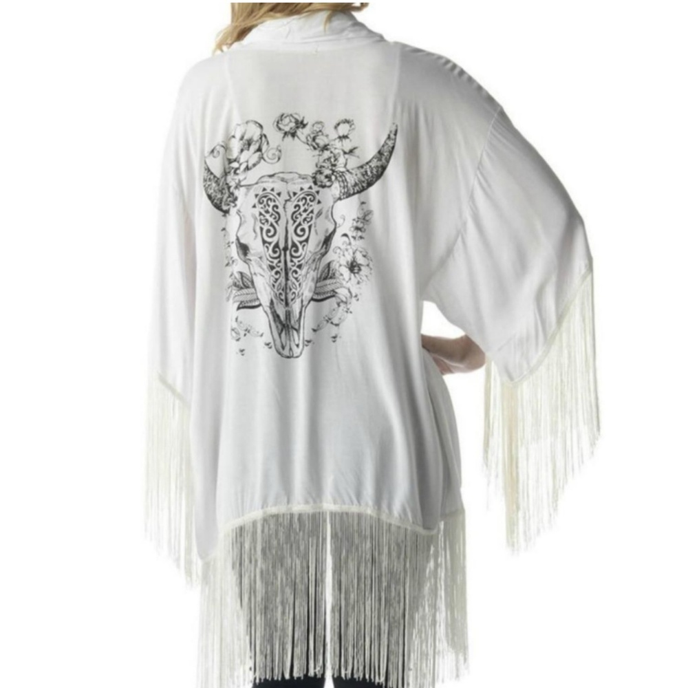 3/$15 NEW Haute Fringe Festival Cow Skull Kimono K